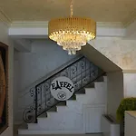 Eiffel Hotel Yrsheku