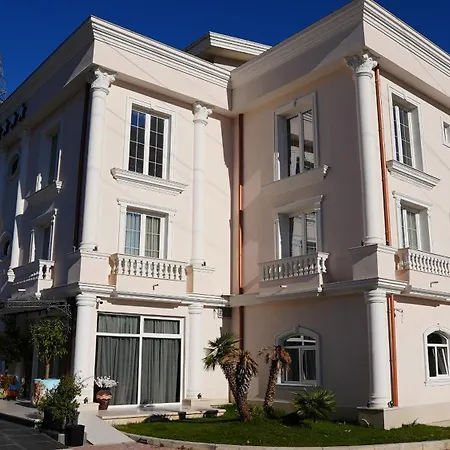 Hotel Eiffel